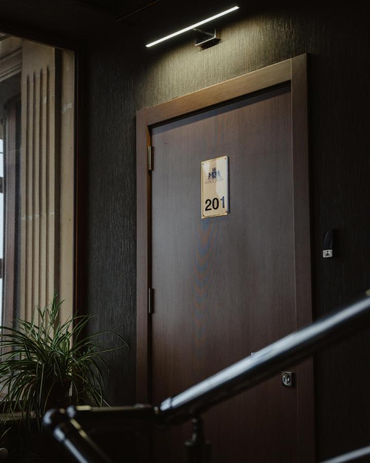 Alison Hotel Баку Екстериор снимка