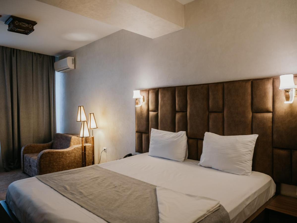 Alison Hotel Баку Екстериор снимка