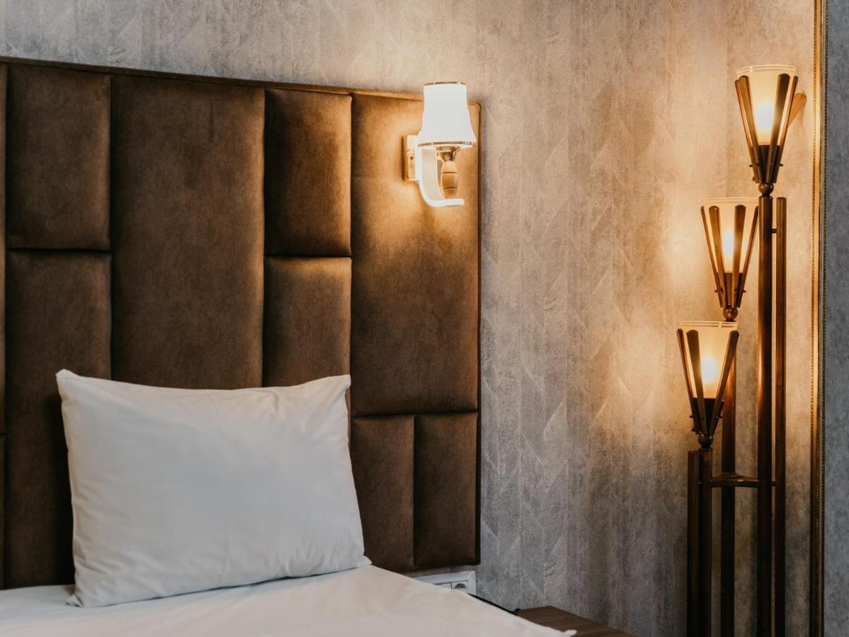 Alison Hotel Баку Екстериор снимка