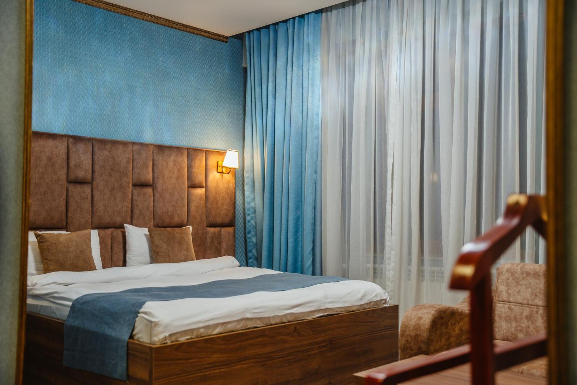 Alison Hotel Баку Екстериор снимка