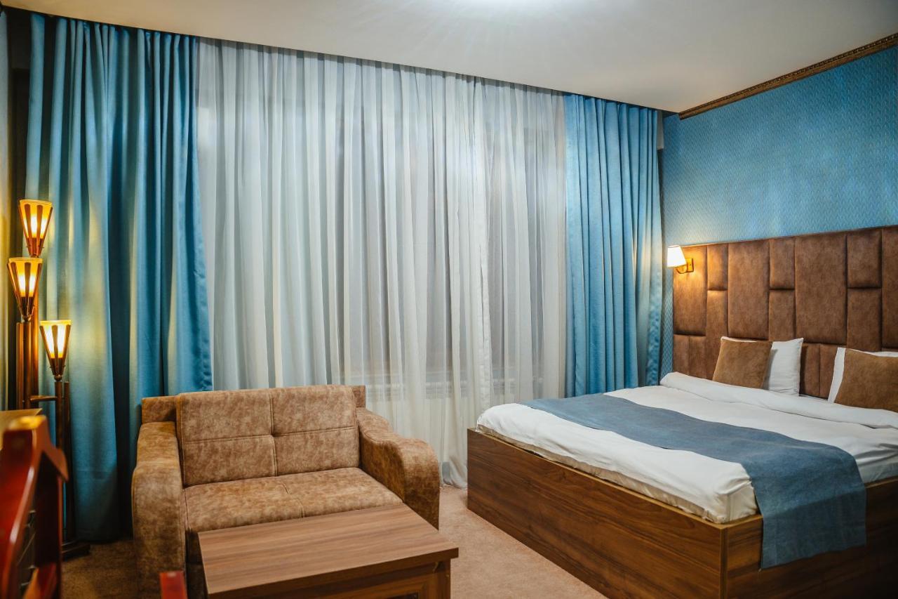 Alison Hotel Баку Екстериор снимка