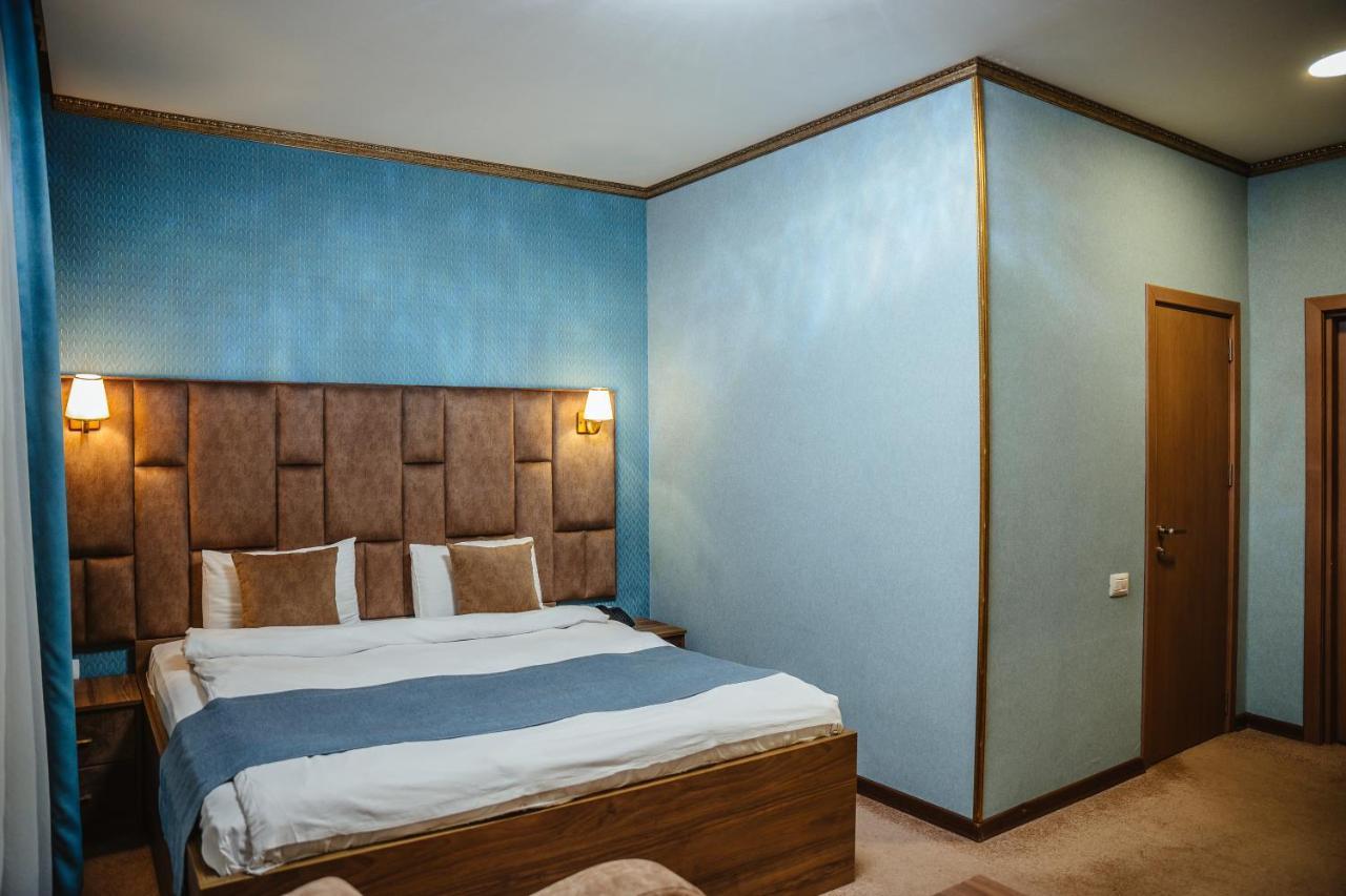 Alison Hotel Баку Екстериор снимка