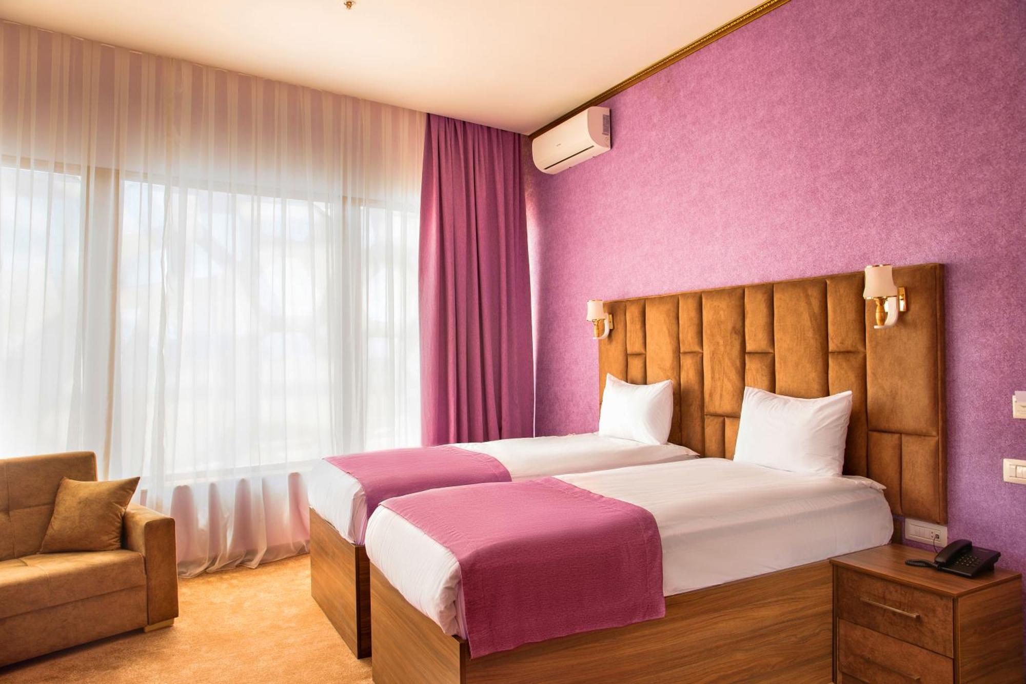 Alison Hotel Баку Екстериор снимка