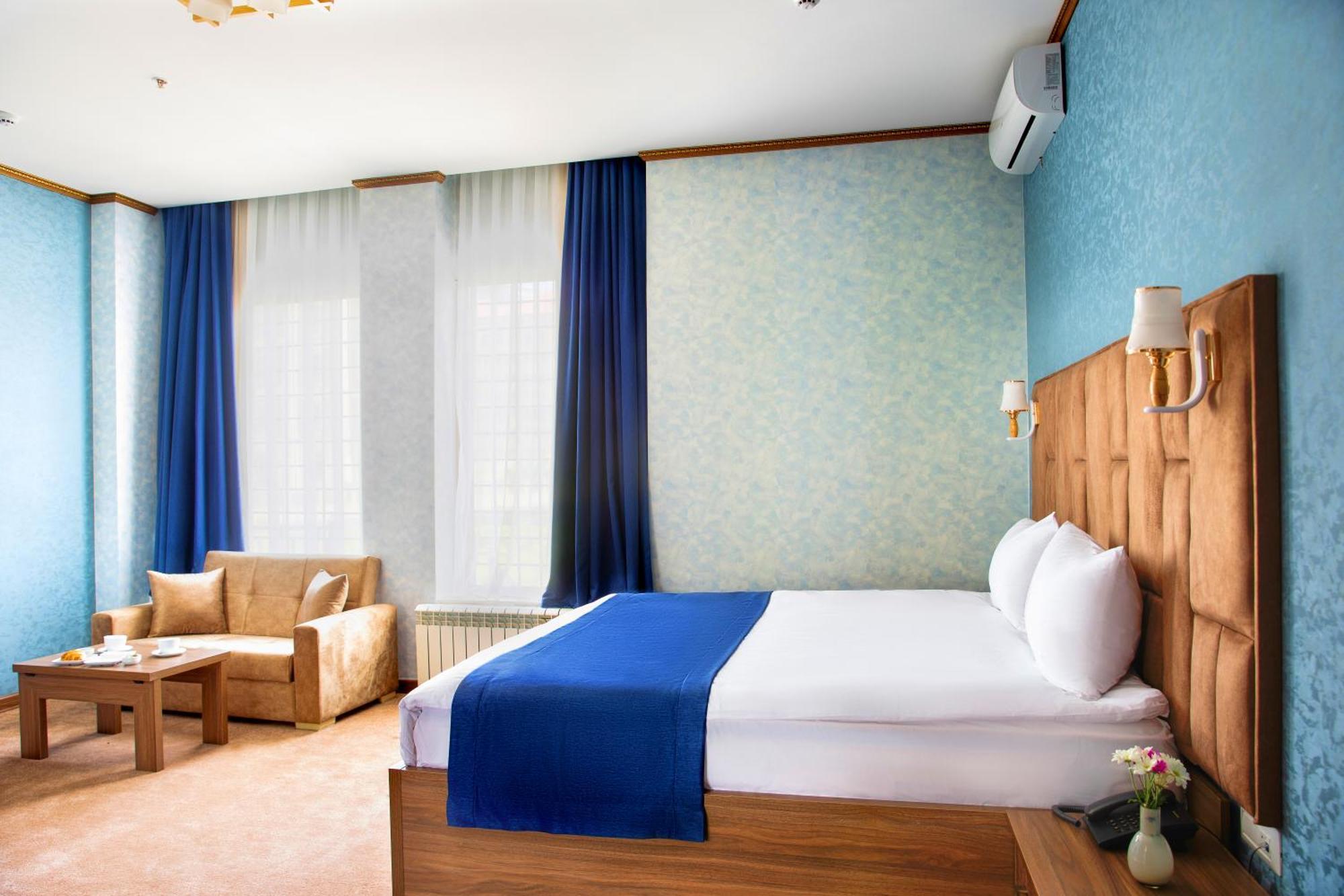 Alison Hotel Баку Екстериор снимка